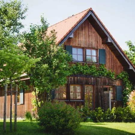 Ferienhauser Schmidt Am Bodensee * 林登贝格